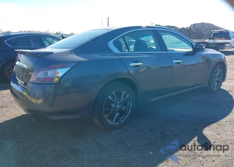 2012 Nissan Maxima 3.5 S z USA, uszkodzony, nr VIN 1N4AA5AP4CC821167